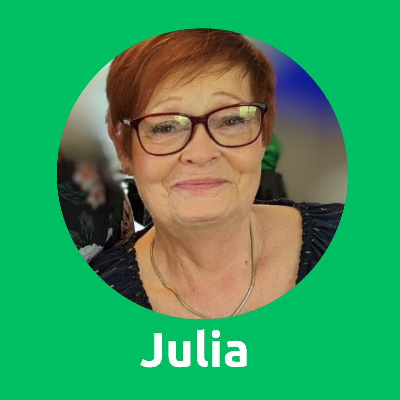 JULIAS HEADSHOT